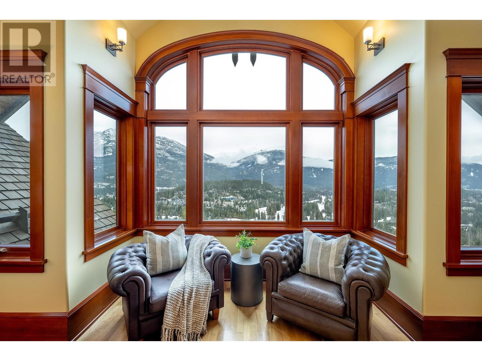 3833 Sunridge Drive, Whistler, British Columbia  V8E 0W1 - Photo 14 - R2972559