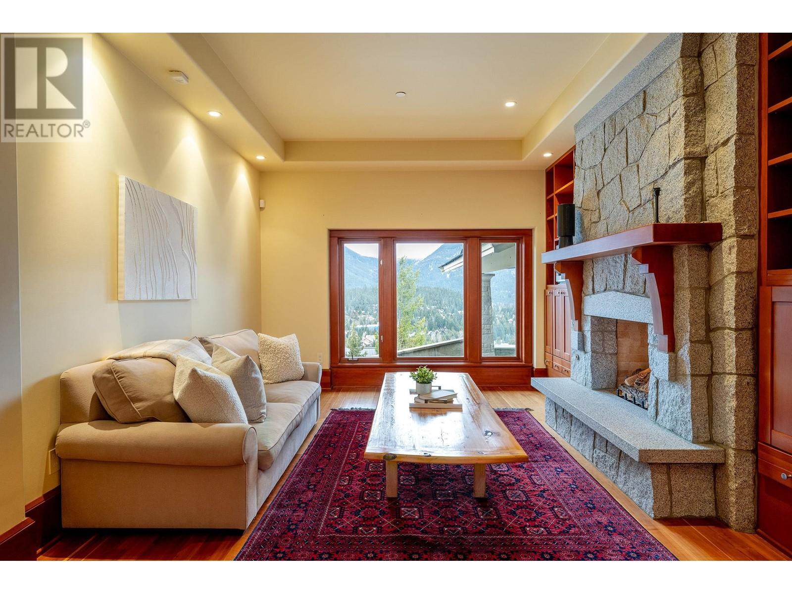3833 Sunridge Drive, Whistler, British Columbia  V8E 0W1 - Photo 18 - R2972559