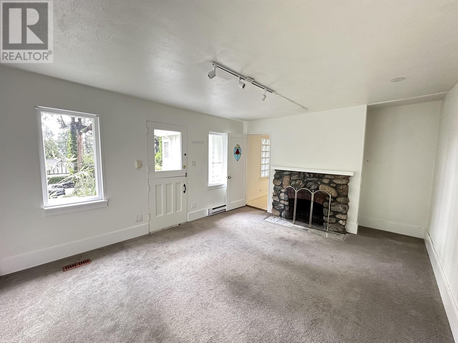 4043 Rose Crescent, West Vancouver, British Columbia  V7V 2N6 - Photo 8 - R2972593