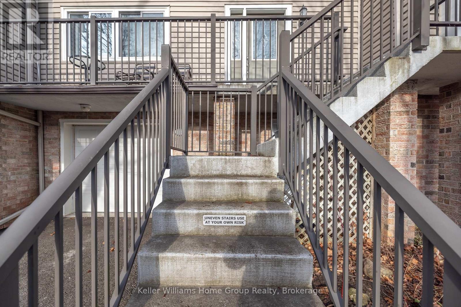 Property at 15 - 295 WATER STREET image 2