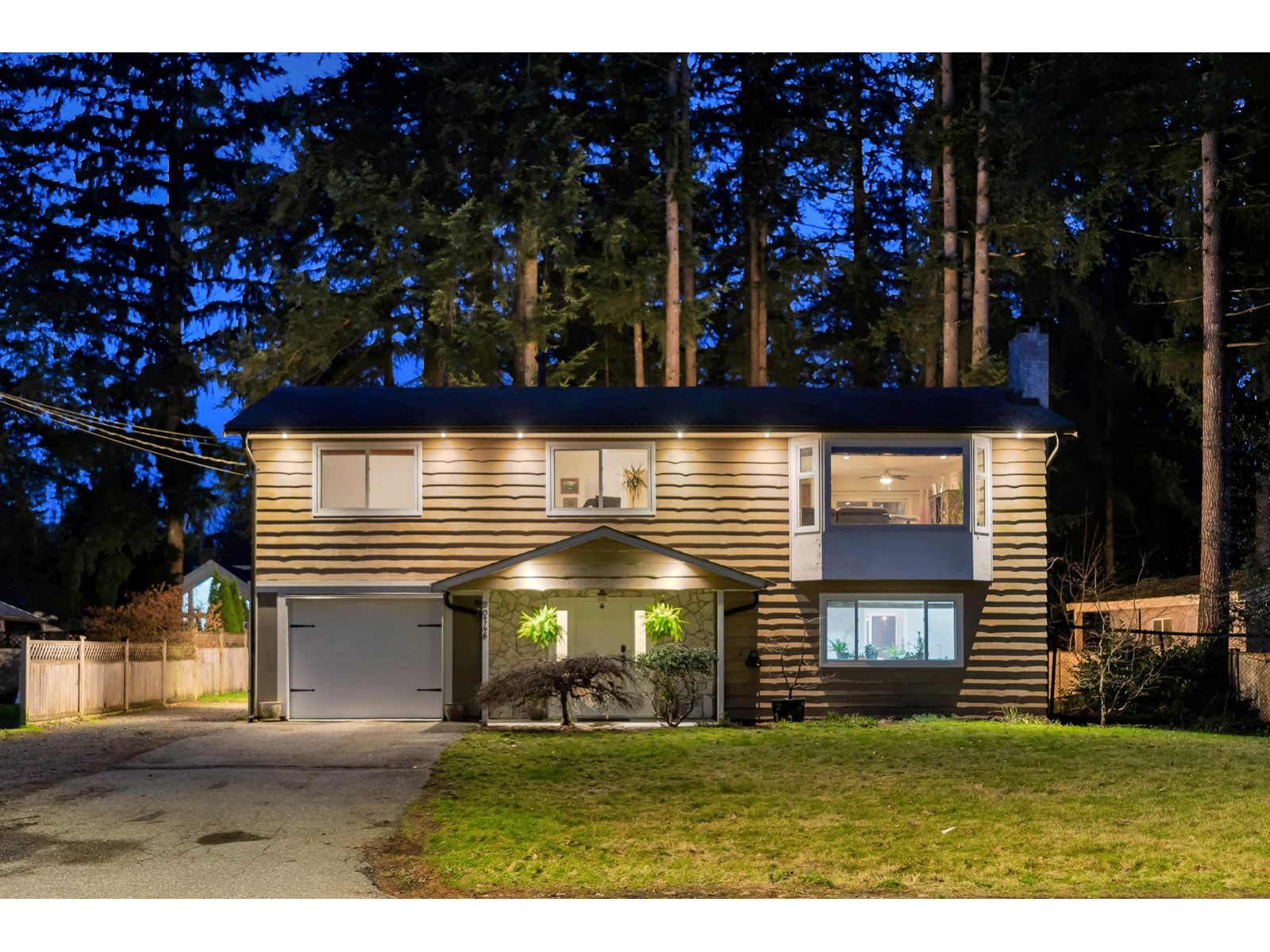 Property at 20746 39A AVENUE image 3