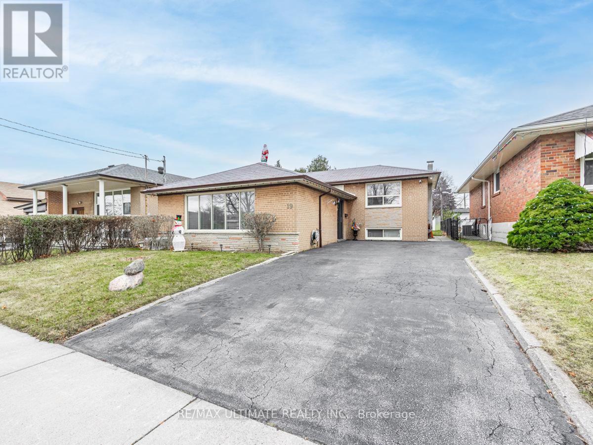 Property at 19 BRANTWOOD DRIVE image 1