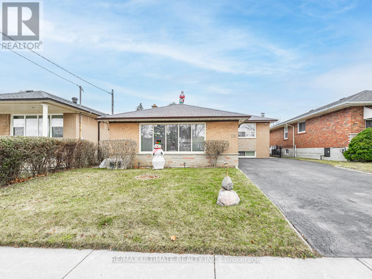 19 Brantwood Drive, Toronto, Ontario  M1H 2G5 - Photo 2 - E11998032