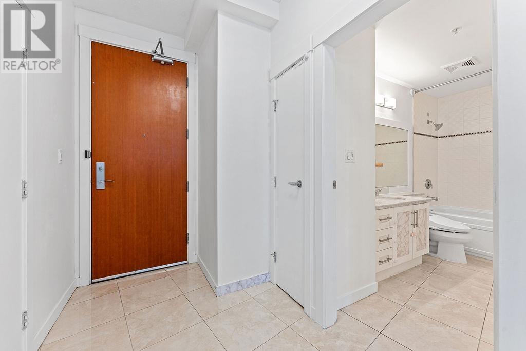 Listing Picture 20 of 32 : 3201 1189 MELVILLE STREET, Vancouver / 溫哥華 - 魯藝地產 Yvonne Lu Group - MLS Medallion Club Member