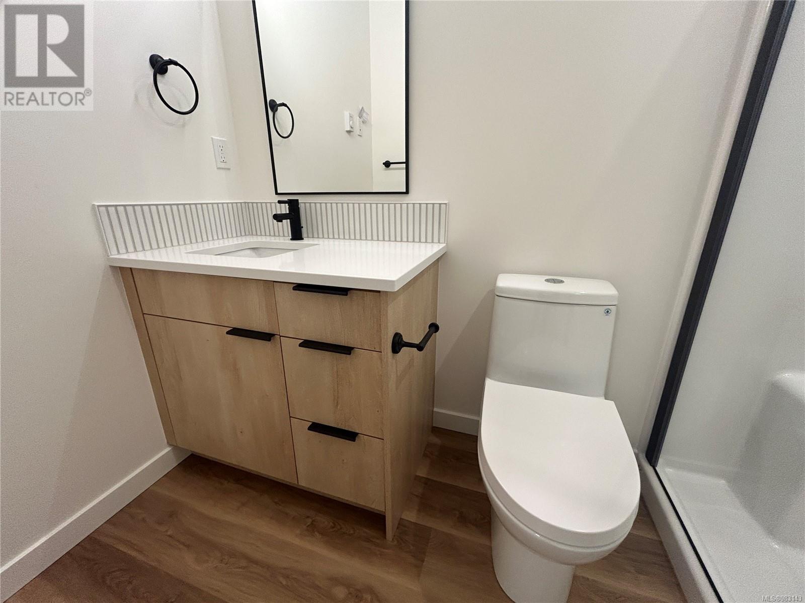 101 1683 Larch Rd, Ucluelet, British Columbia  V0R 3A0 - Photo 26 - 983143
