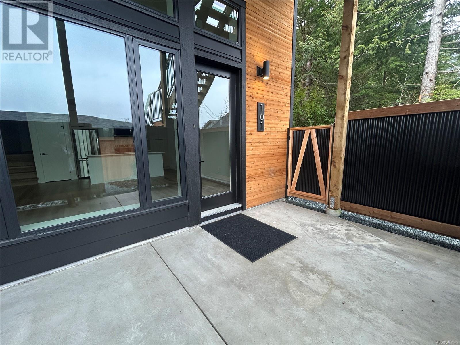 101 1683 Larch Rd, Ucluelet, British Columbia  V0R 3A0 - Photo 29 - 983143