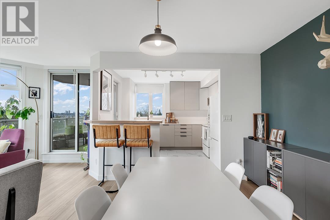 Listing Picture 8 of 15 : 902 7321 HALIFAX STREET, Burnaby / 本拿比 - 魯藝地產 Yvonne Lu Group - MLS Medallion Club Member