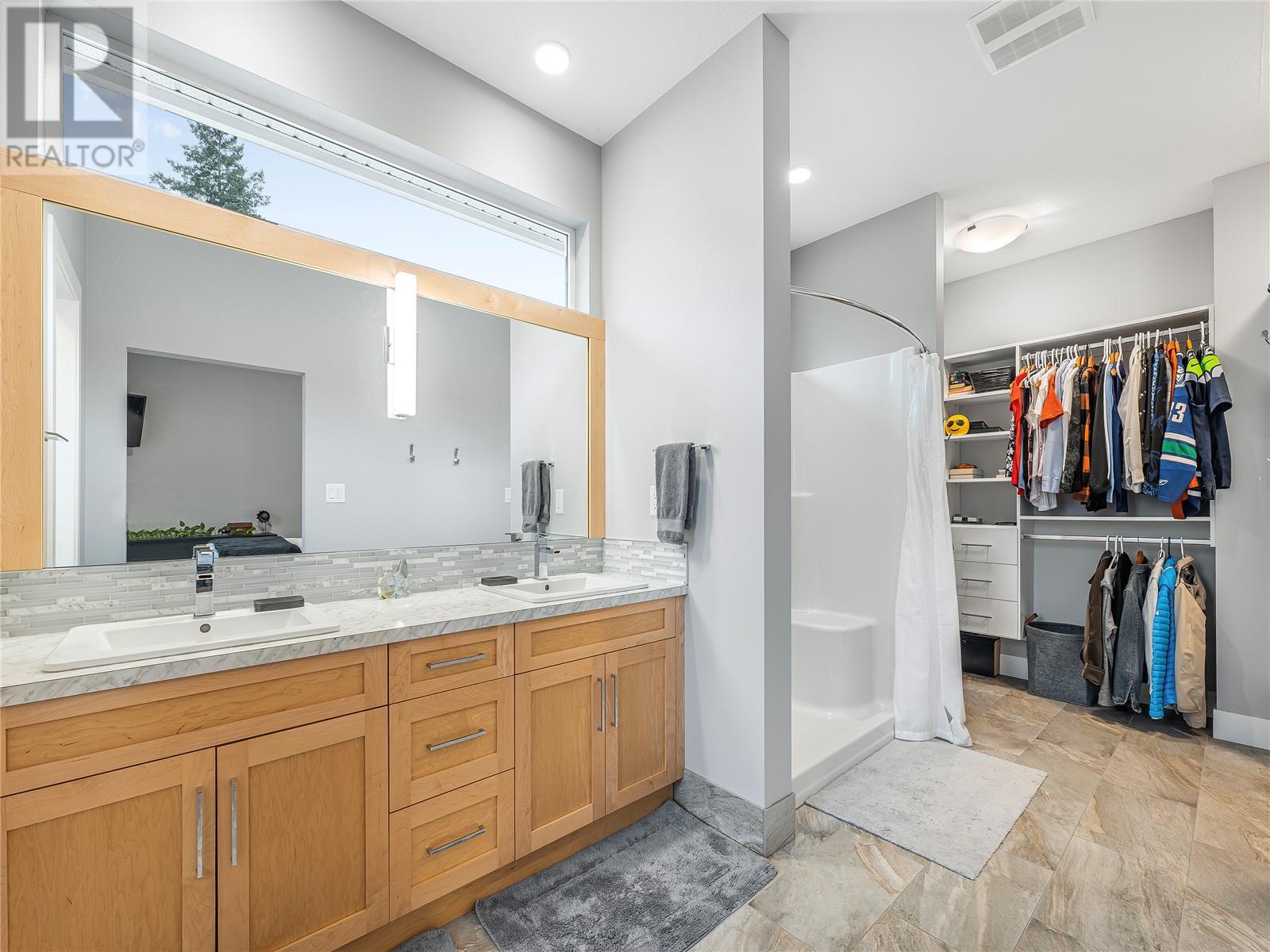 4204 14 Avenue, Vernon, British Columbia  V1T 7Z7 - Photo 20 - 10336679