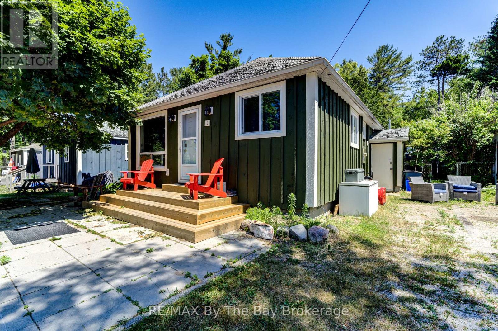 701, 705, 707 River Road E, Wasaga Beach, Ontario  L9Z 2M3 - Photo 2 - S11998097