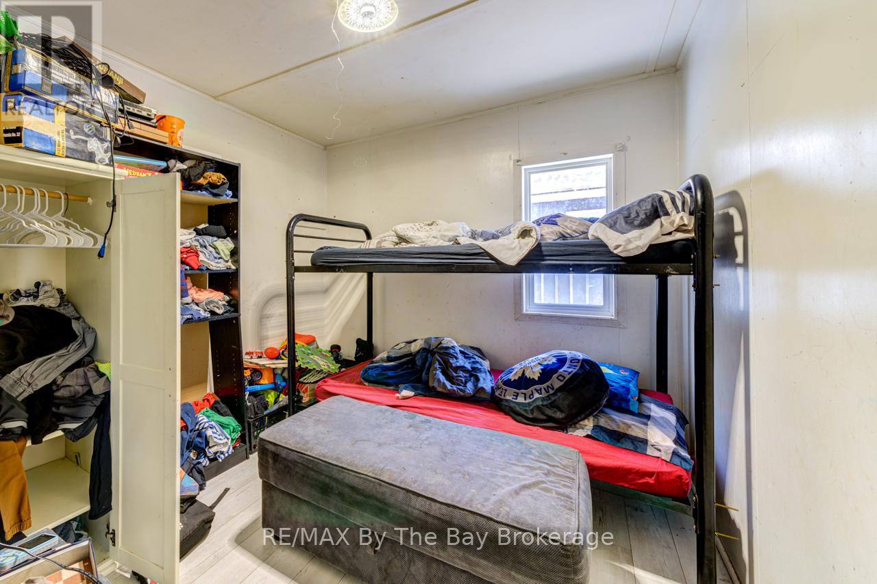 705 River Road E, Wasaga Beach, Ontario  L9Z 2M3 - Photo 10 - S11998108