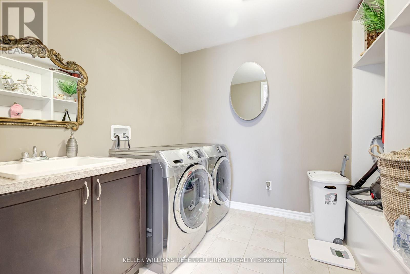 314 Seabrook Drive, Kitchener, Ontario  N2R 0G3 - Photo 11 - X11998122