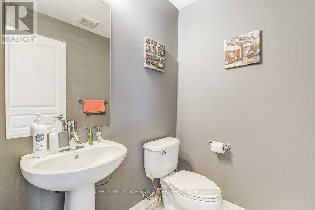8 - 215 Dundas Street E, Hamilton, Ontario  L8B 0X2 - Photo 24 - X11998125