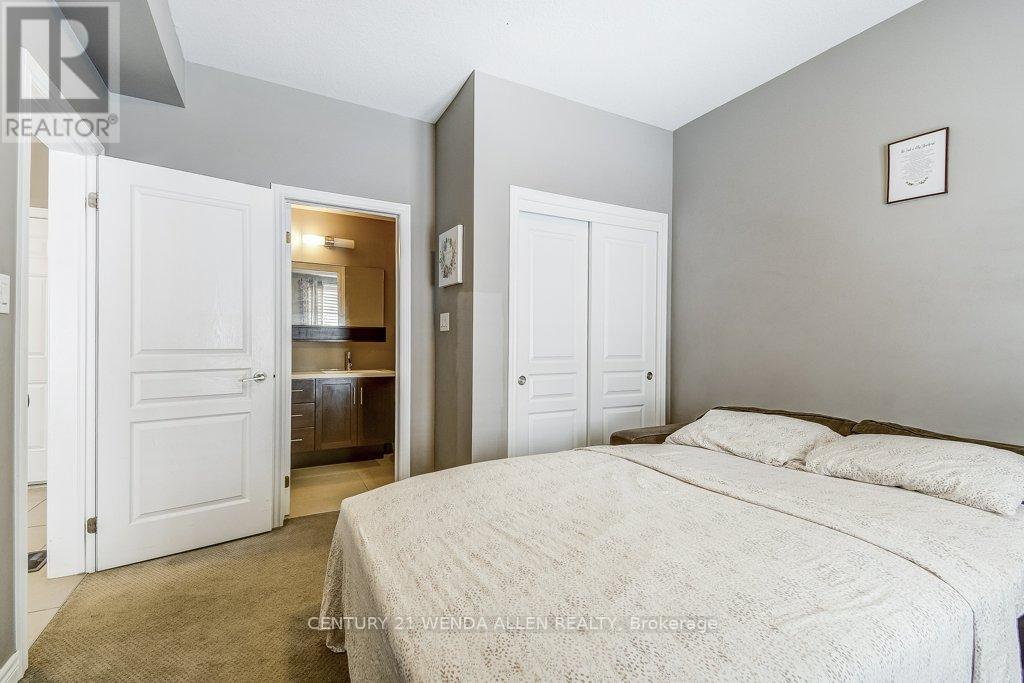 8 - 215 Dundas Street E, Hamilton, Ontario  L8B 0X2 - Photo 8 - X11998125