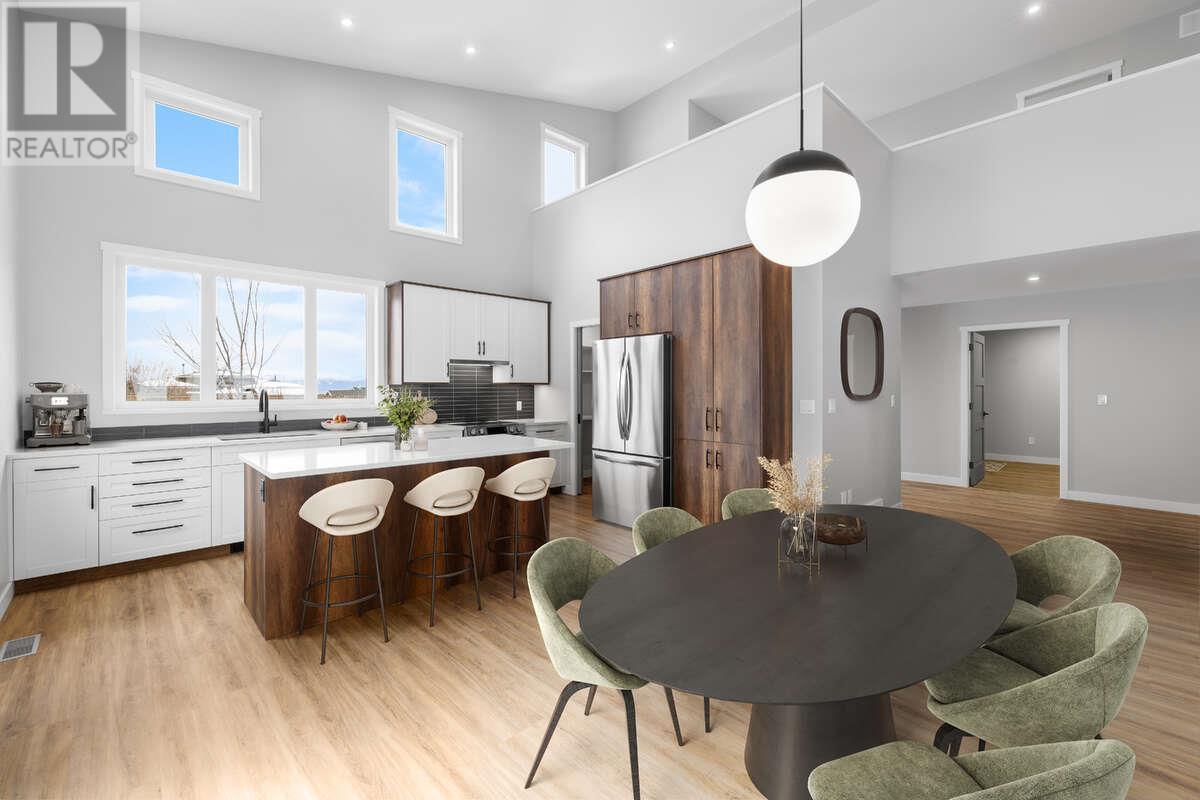 Property at 1732 Murdoch Street image 5