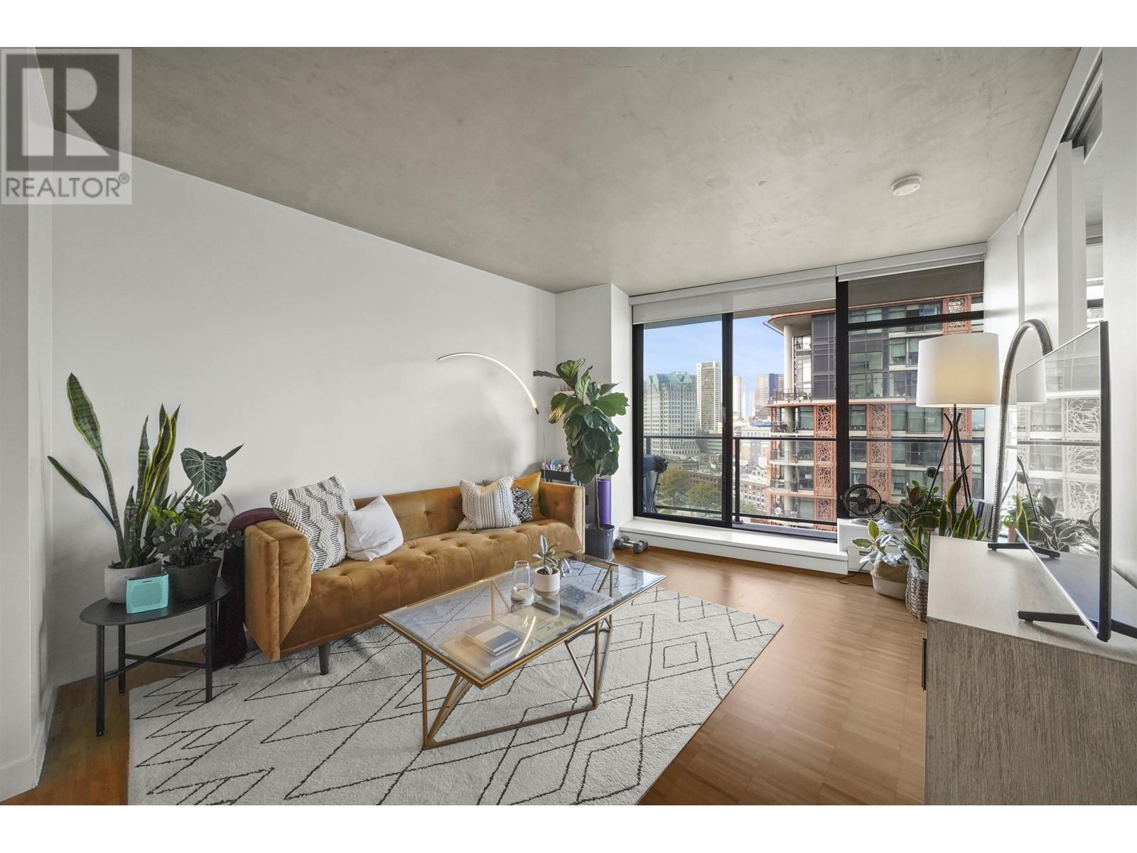 1907 108 W CORDOVA STREET, Vancouver, British Columbia