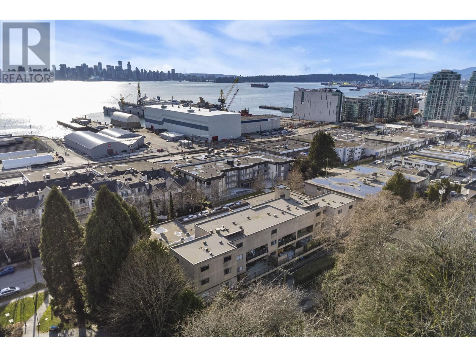 304 330 E 1st Street, North Vancouver, British Columbia  V7L 1B5 - Photo 12 - R2972661