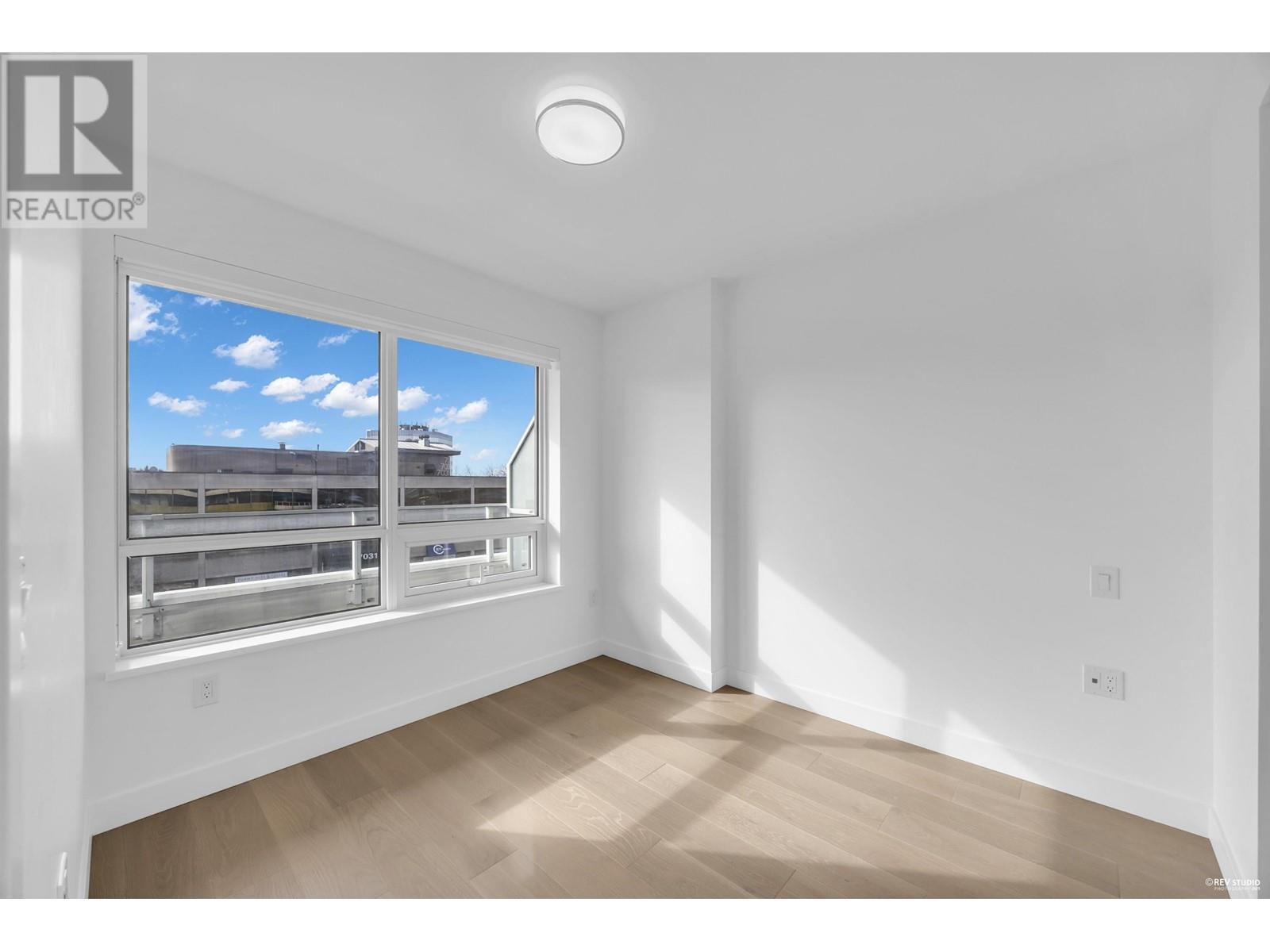 Listing Picture 17 of 34 : 509 5788 GILBERT ROAD, Richmond / 烈治文 - 魯藝地產 Yvonne Lu Group - MLS Medallion Club Member