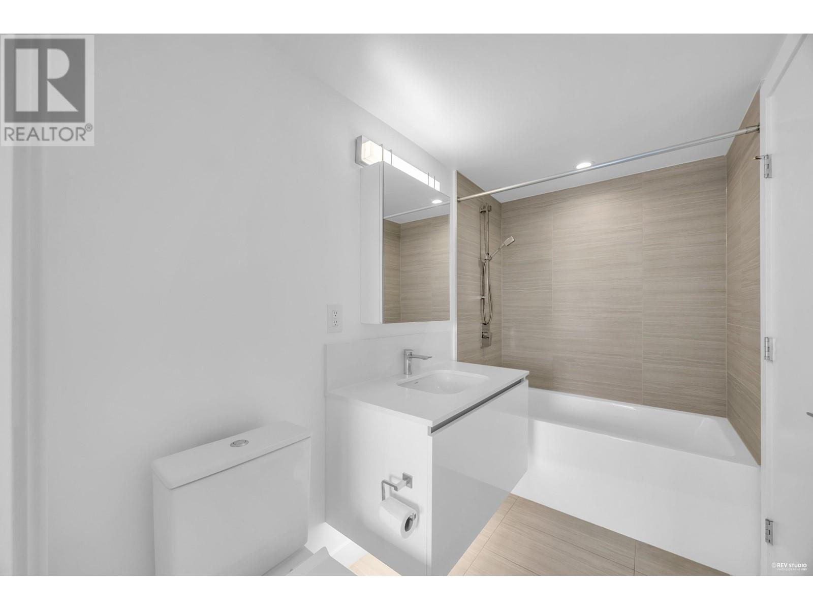 Listing Picture 19 of 34 : 509 5788 GILBERT ROAD, Richmond / 烈治文 - 魯藝地產 Yvonne Lu Group - MLS Medallion Club Member
