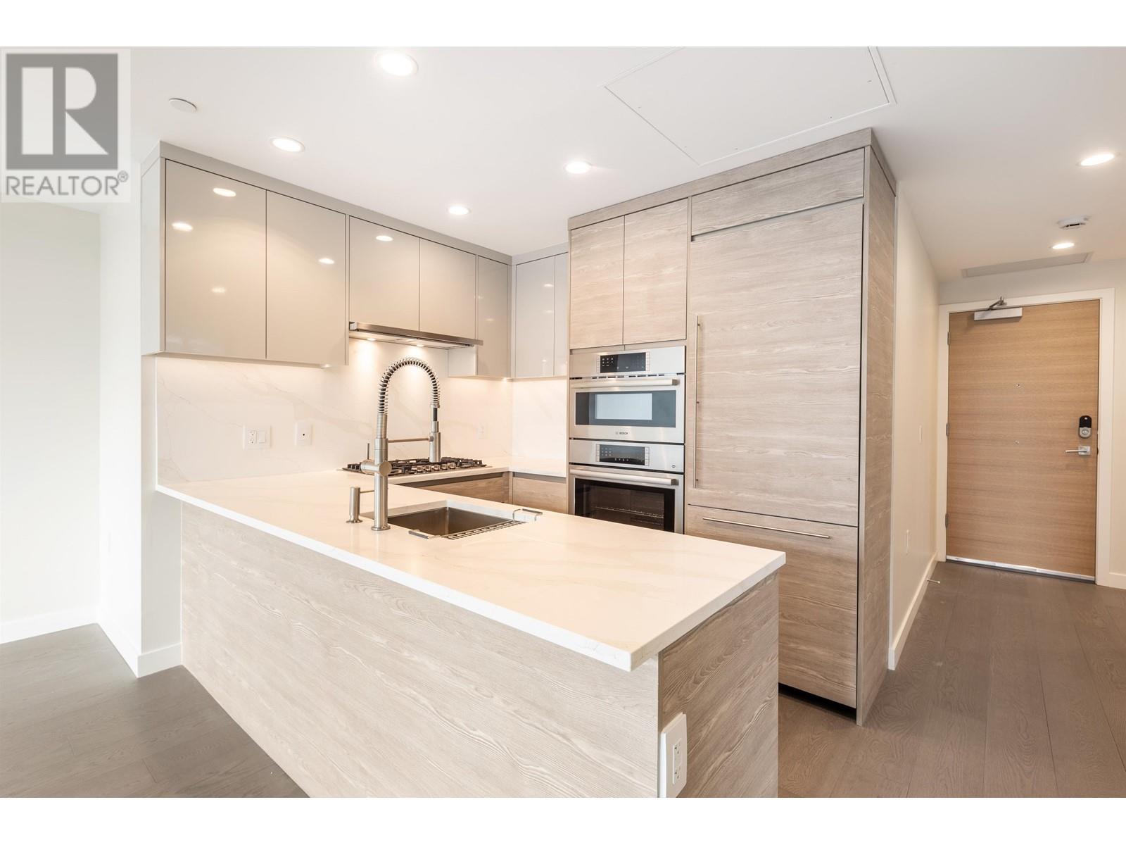 Ph5-485 W 63rd Avenue, Vancouver, British Columbia  V5X 2J3 - Photo 8 - R2972690