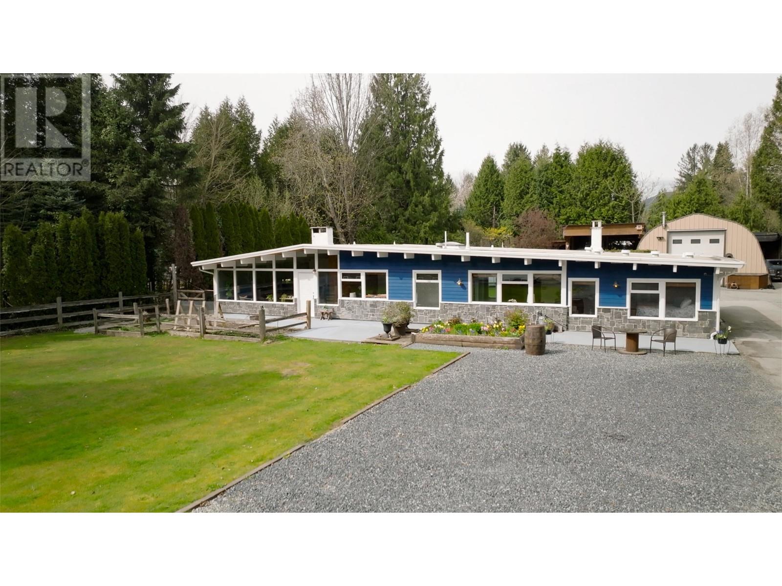 Property at 22615 132 AVENUE image 2