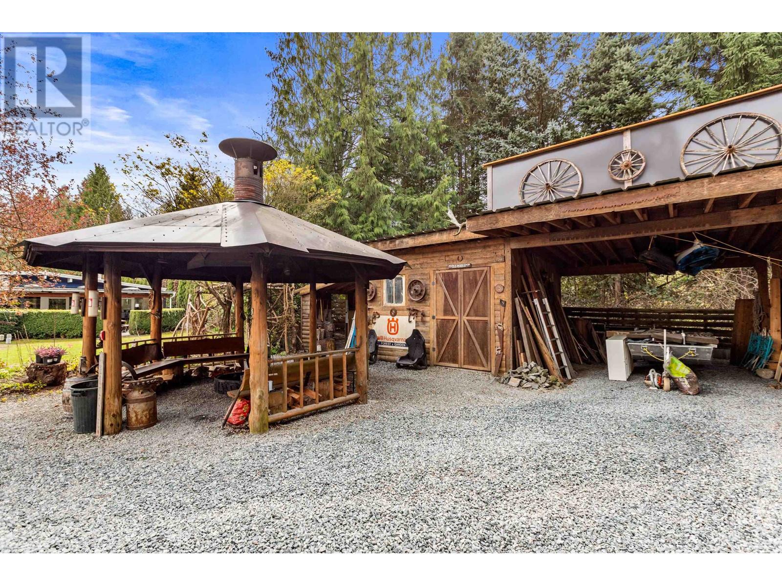 22615 132 Avenue, Maple Ridge, British Columbia  V4R 2R2 - Photo 32 - R2972652