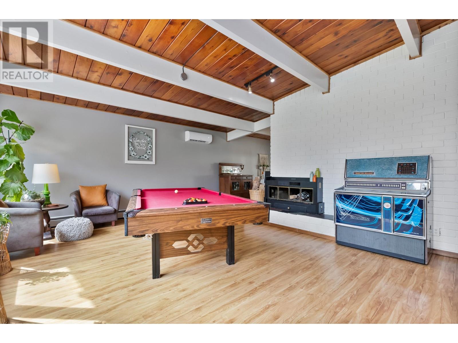 22615 132 Avenue, Maple Ridge, British Columbia  V4R 2R2 - Photo 6 - R2972652