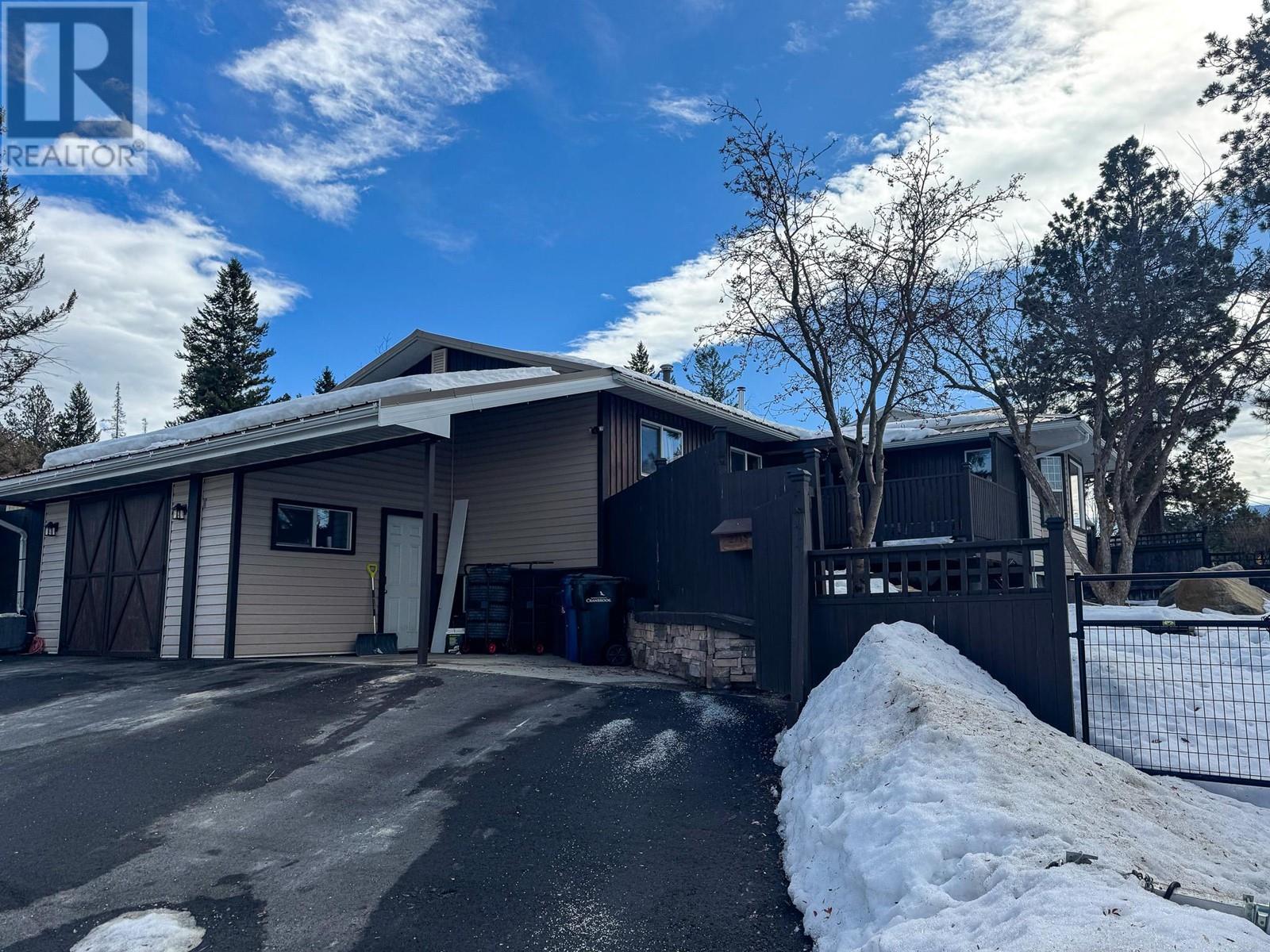 2715 8th Street S, Cranbrook, British Columbia  V1C 4N1 - Photo 4 - 10337184