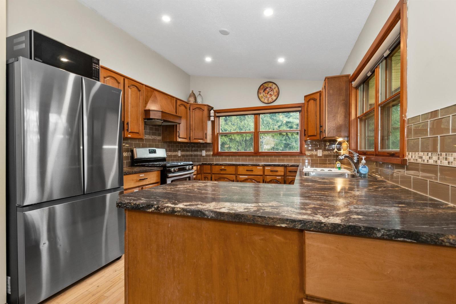 3048 Hot Springs Road, Agassiz, Agassiz, British Columbia  V0M 1A3 - Photo 7 - R2971327