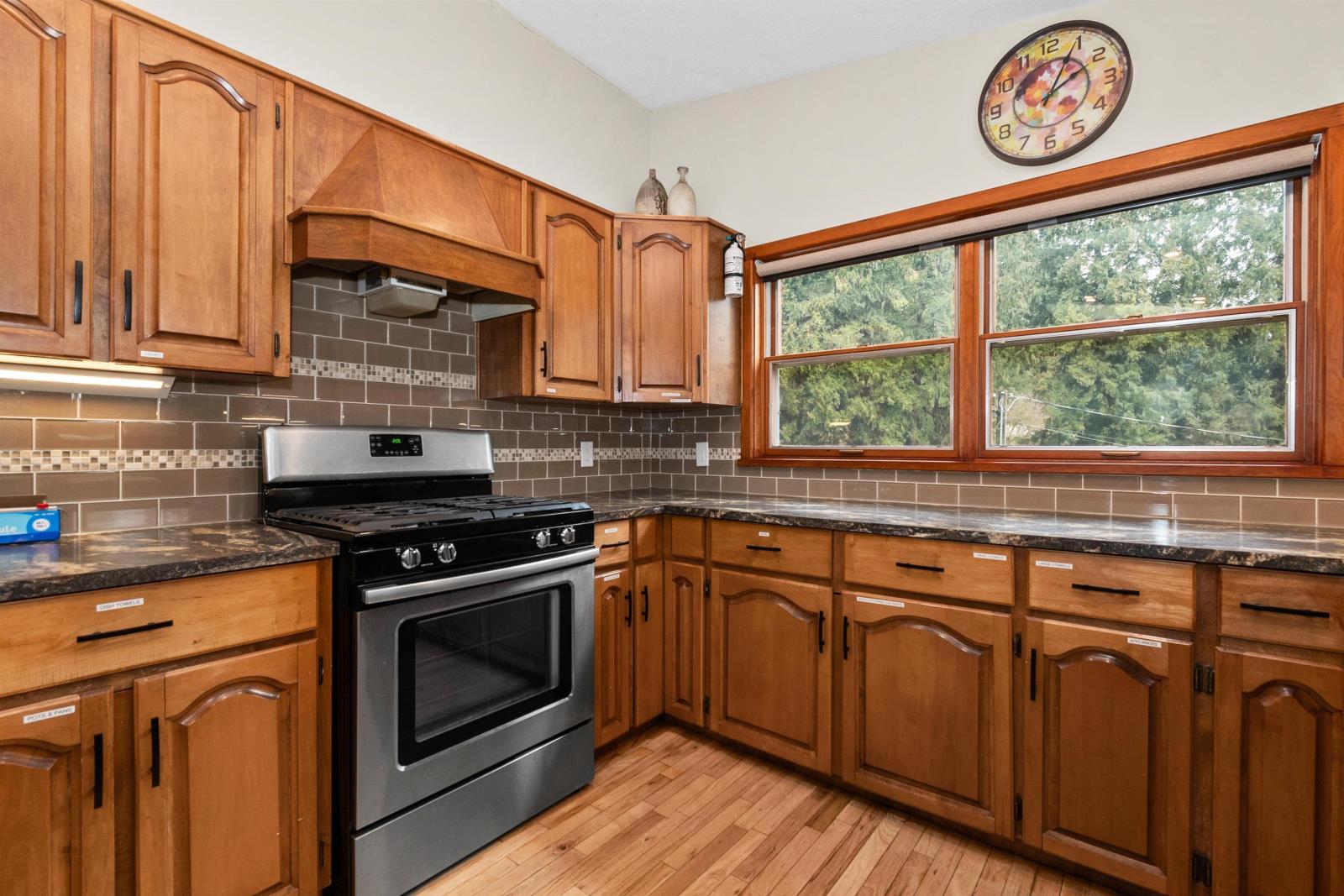 3048 Hot Springs Road, Agassiz, Agassiz, British Columbia  V0M 1A3 - Photo 9 - R2971327