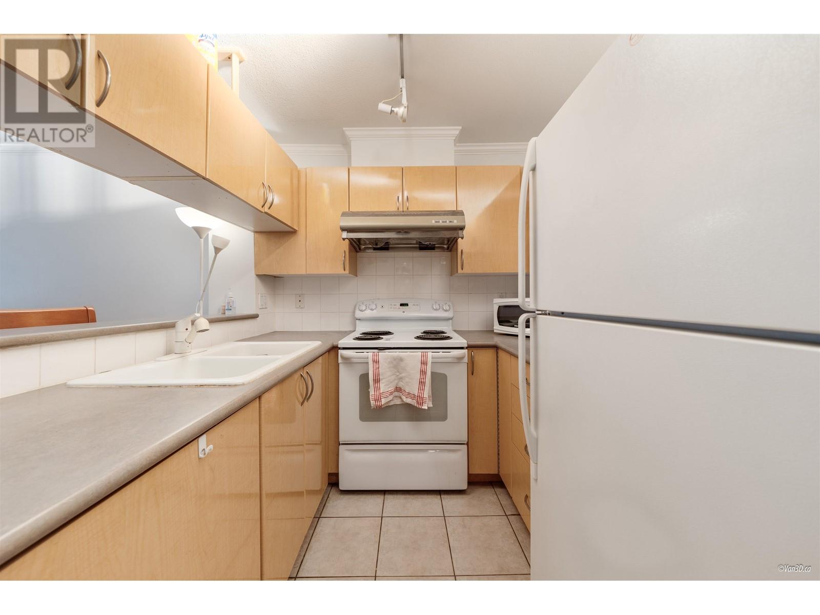 211 1503 W 66th Avenue, Vancouver, British Columbia  V6P 2R8 - Photo 10 - R2972697