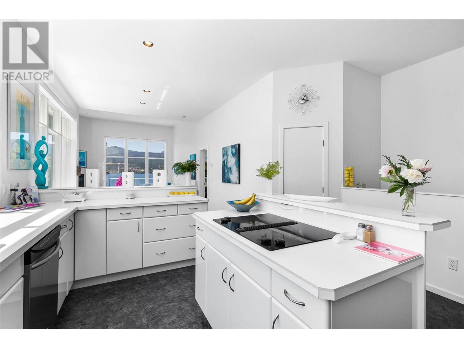 16980 Coral Beach Road, Lake Country, British Columbia  V4V 1B9 - Photo 21 - 10337293
