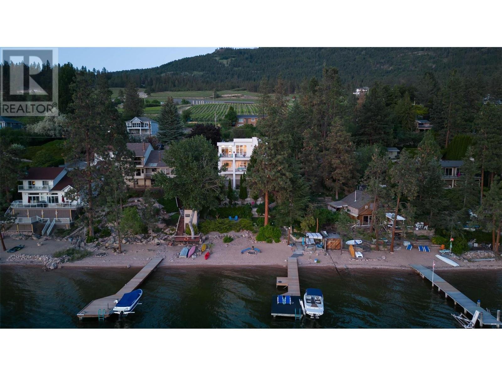 16980 Coral Beach Road, Lake Country North West, Lake Country