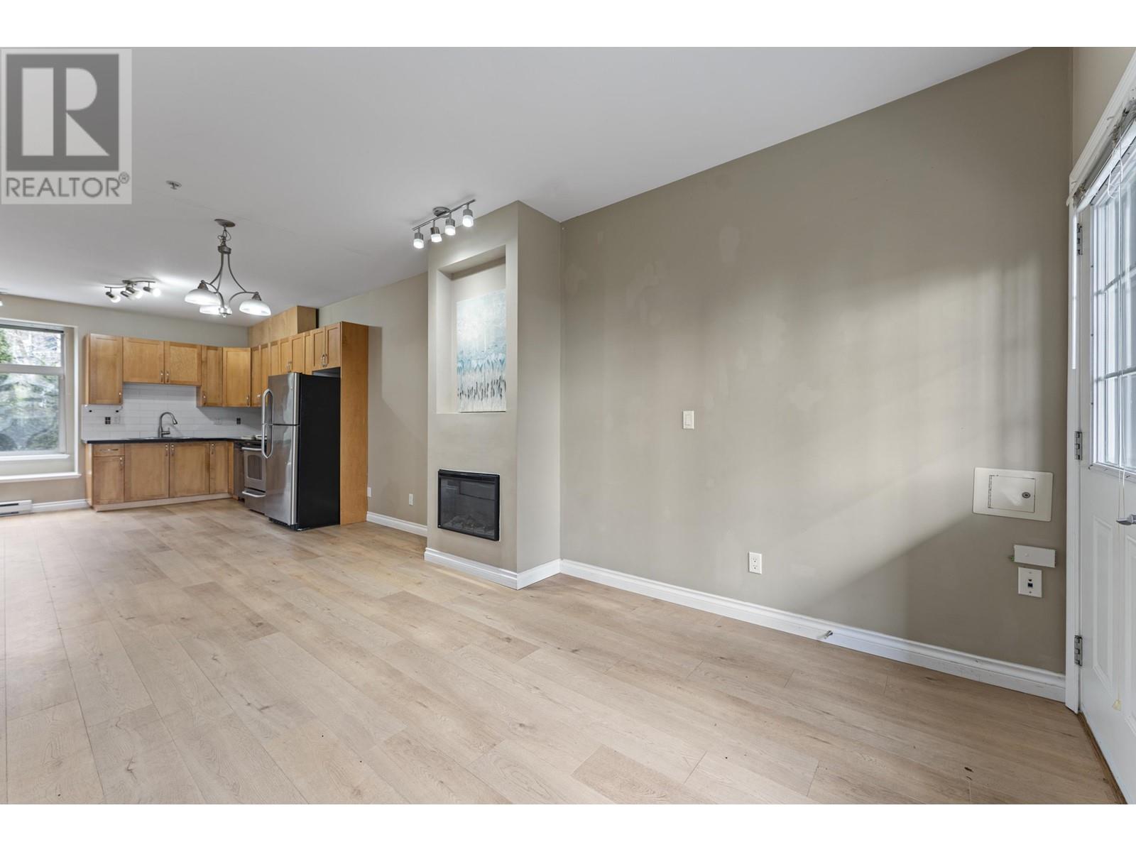Property at 121 7333 16TH AVENUE image 4