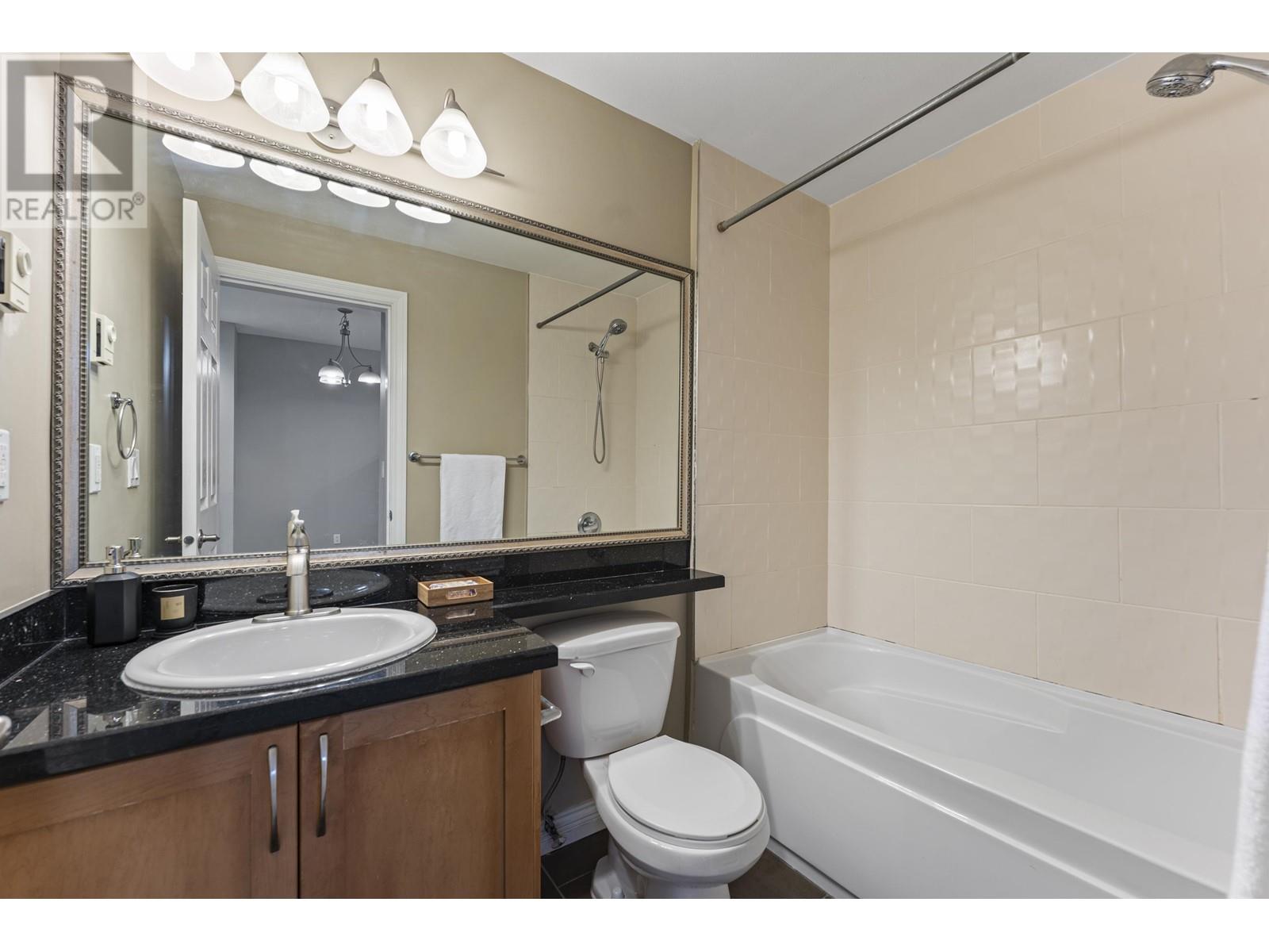 121 7333 16th Avenue, Burnaby, British Columbia  V3N 0A8 - Photo 14 - R2972537