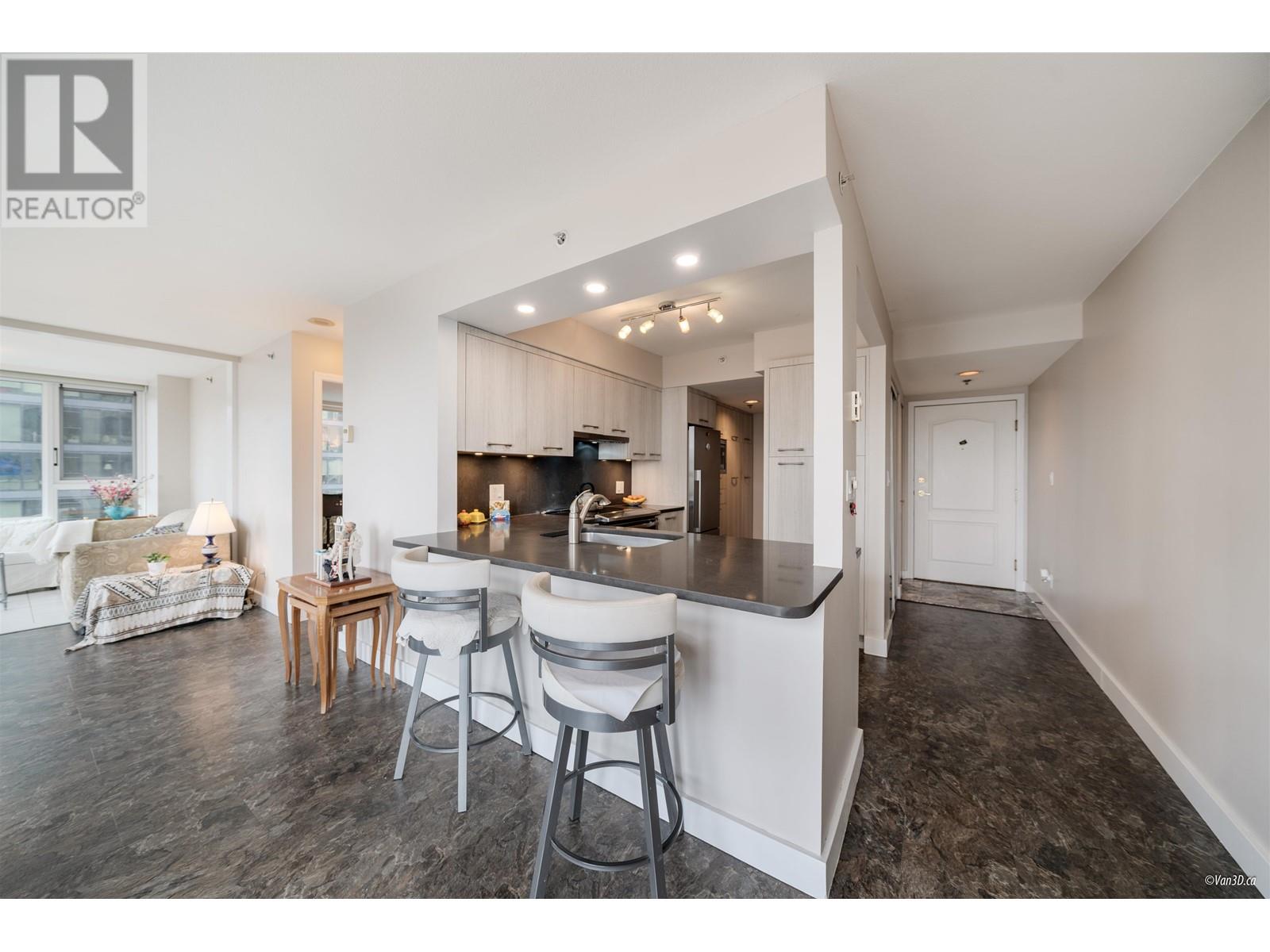 906 888 Pacific Street, Vancouver, British Columbia  V6Z 2S6 - Photo 10 - R2972580