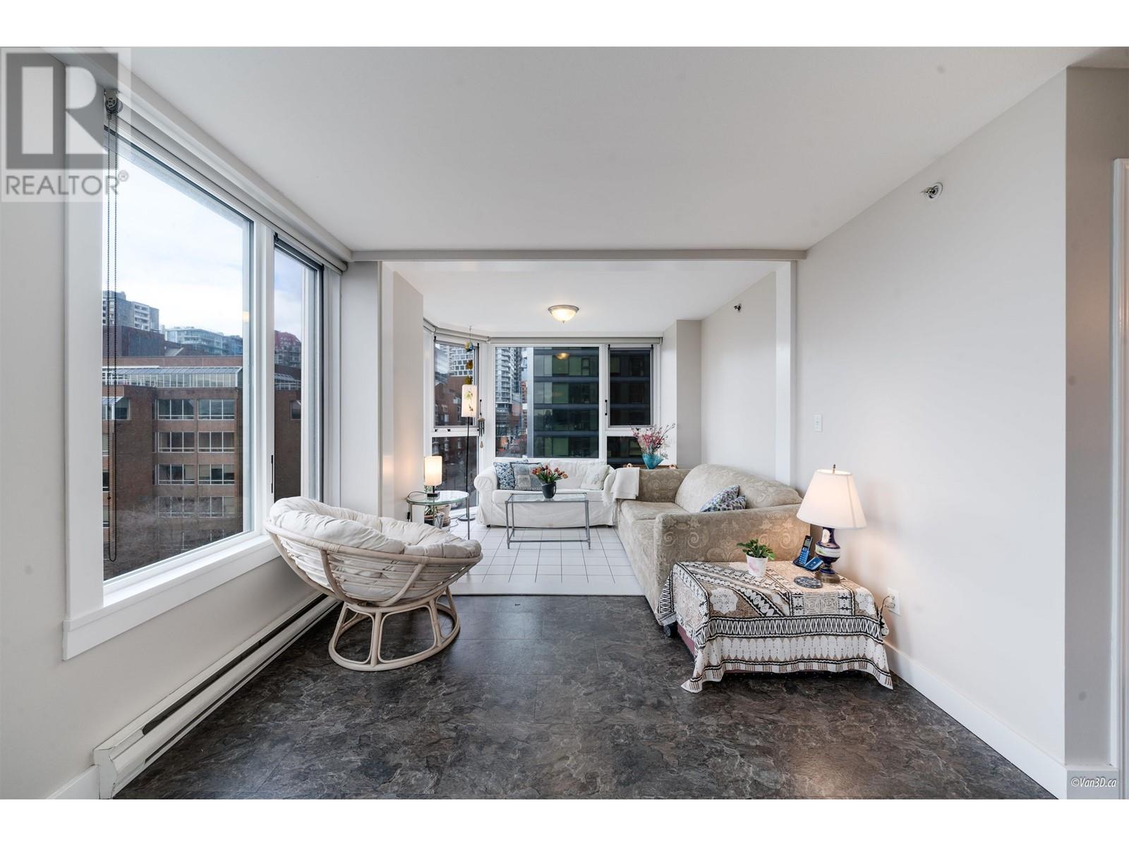 Property at 906 888 PACIFIC STREET image 3