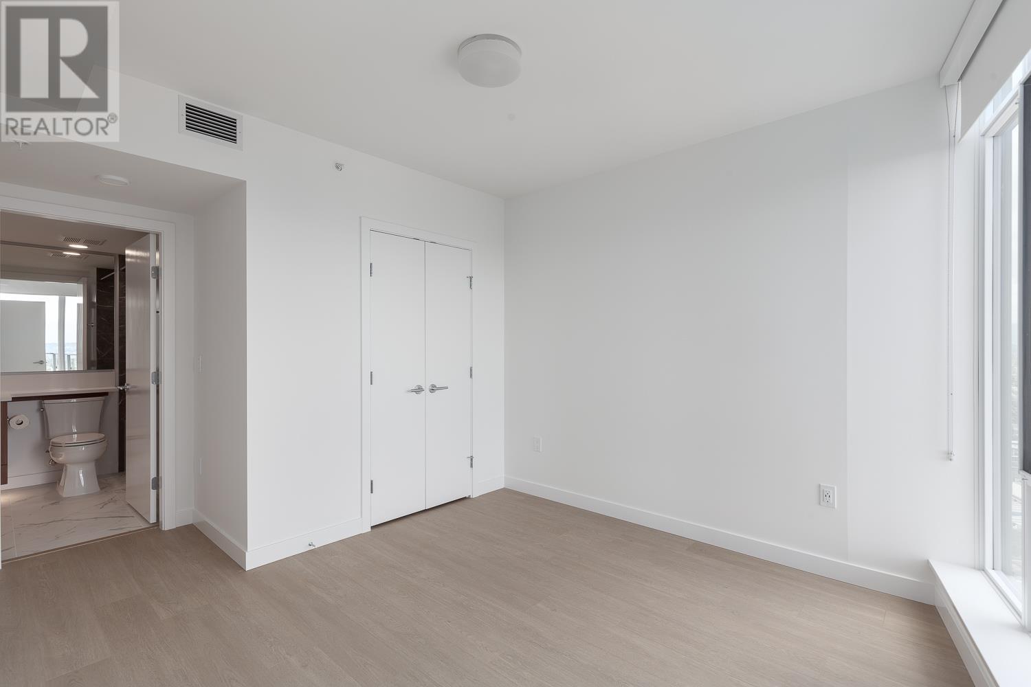 2507 7769 Park Crescent, Burnaby, British Columbia  V3N 0J7 - Photo 14 - R2972584