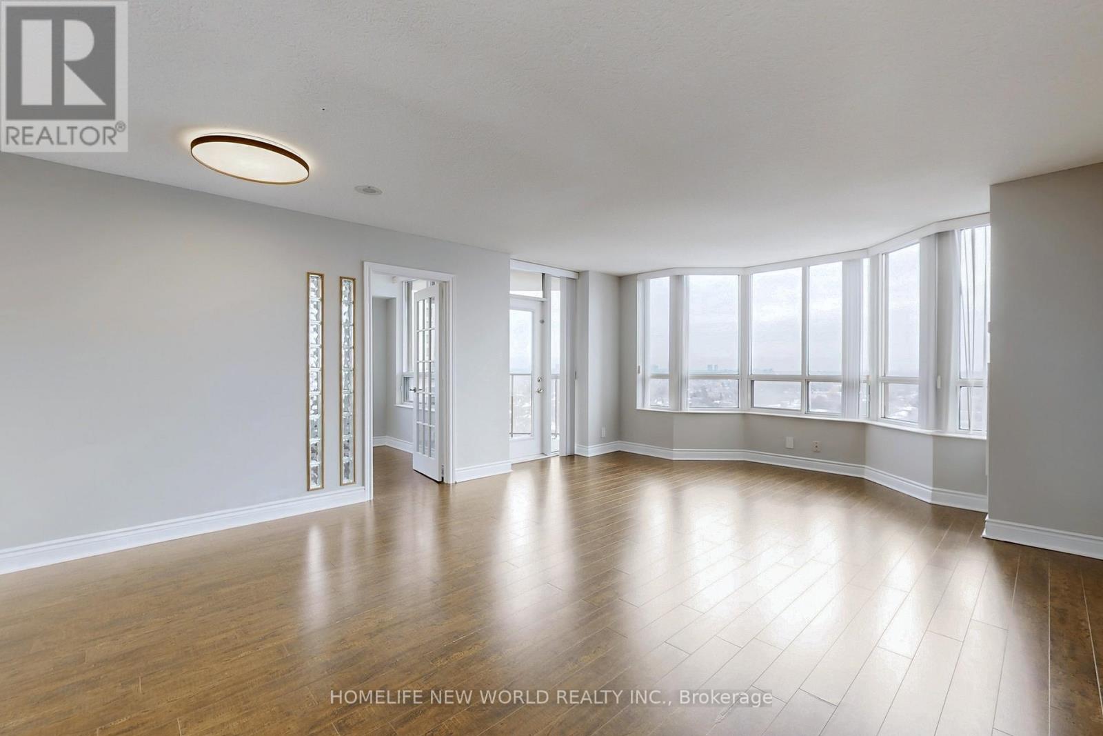 Property at 1607 - 78 HARRISON GARDEN BOULEVARD image 4