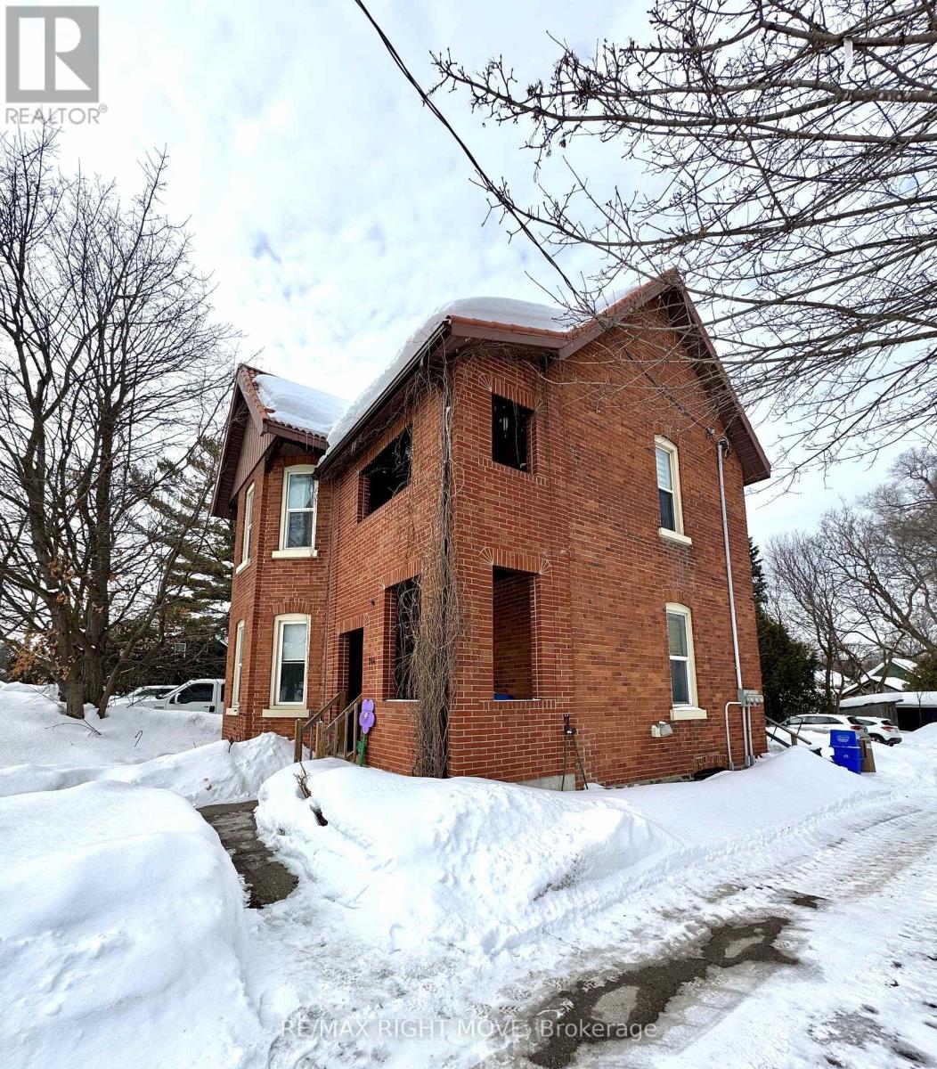 Property at 264 MISSISSAGA STREET W image 3
