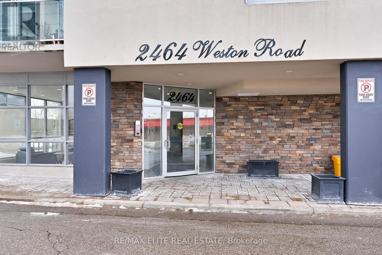 101 - 2464 Weston Road, Toronto, Ontario  M9N 0A2 - Photo 2 - W11992815