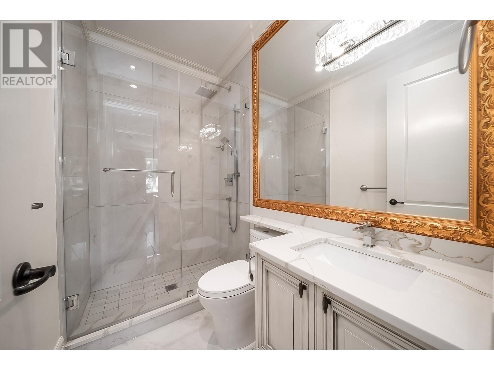 Listing Picture 25 of 40 : 7550 DORCHESTER DRIVE, Burnaby / 本拿比 - 魯藝地產 Yvonne Lu Group - MLS Medallion Club Member