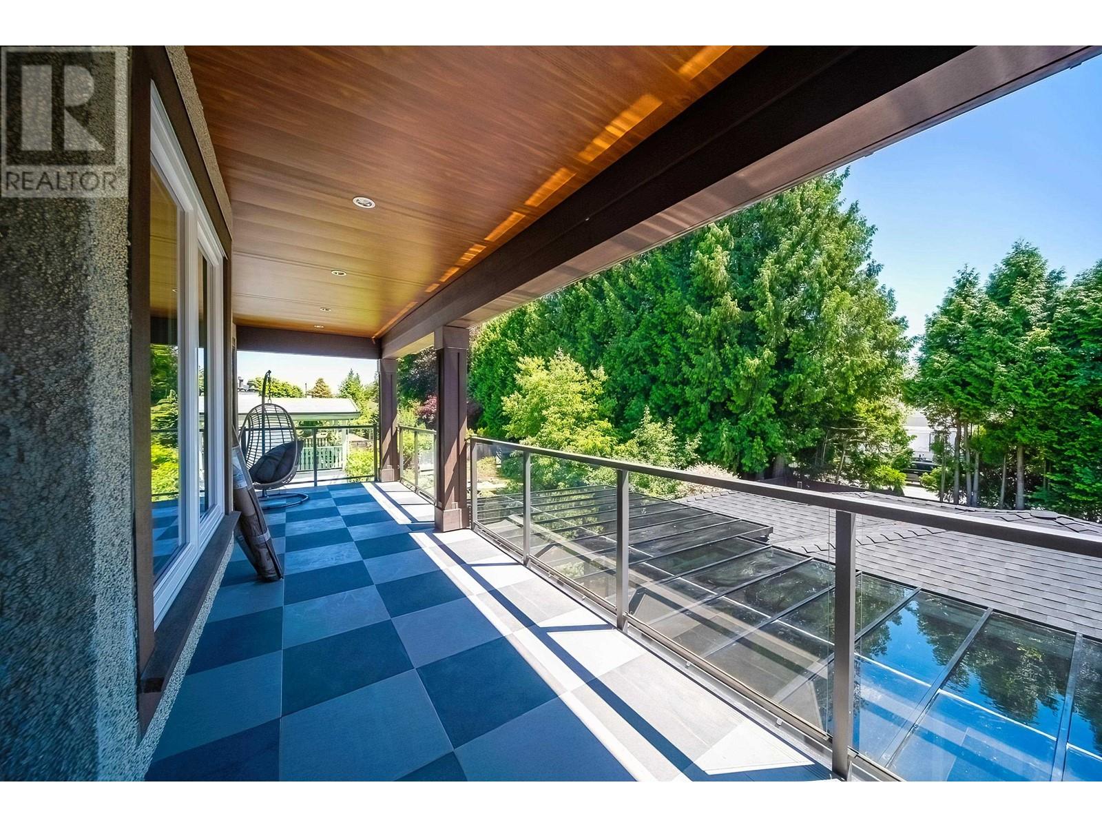 Listing Picture 36 of 40 : 7550 DORCHESTER DRIVE, Burnaby / 本拿比 - 魯藝地產 Yvonne Lu Group - MLS Medallion Club Member