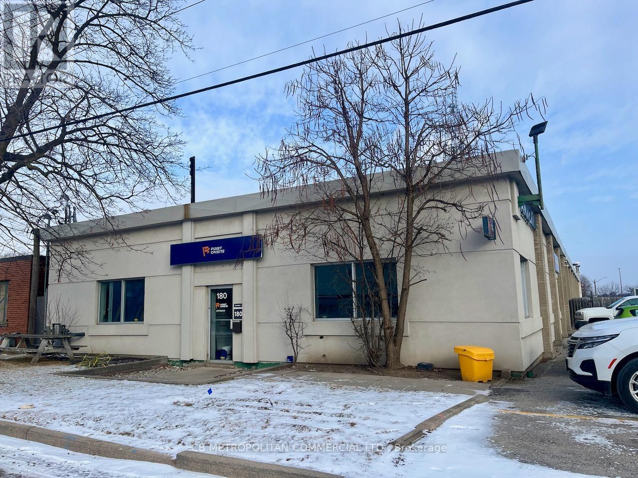 Property at 180 CHATHAM STREET image 1