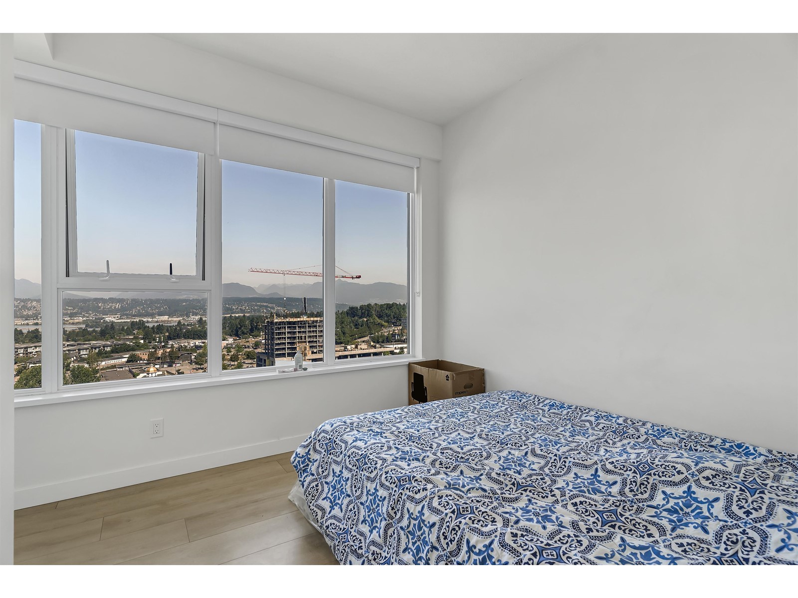 Property at 1812 10626 CITY PARKWAY image 3