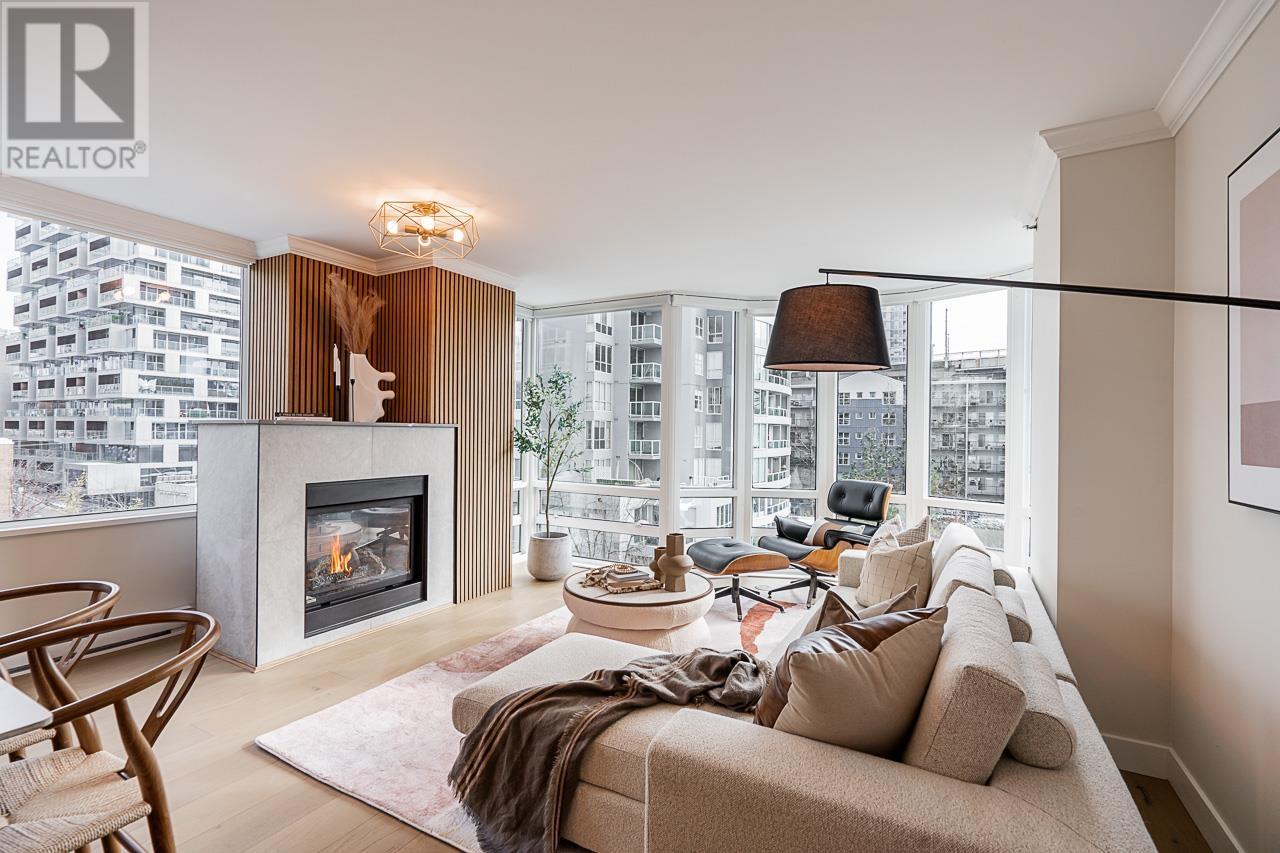 703 1501 HOWE STREET, Vancouver