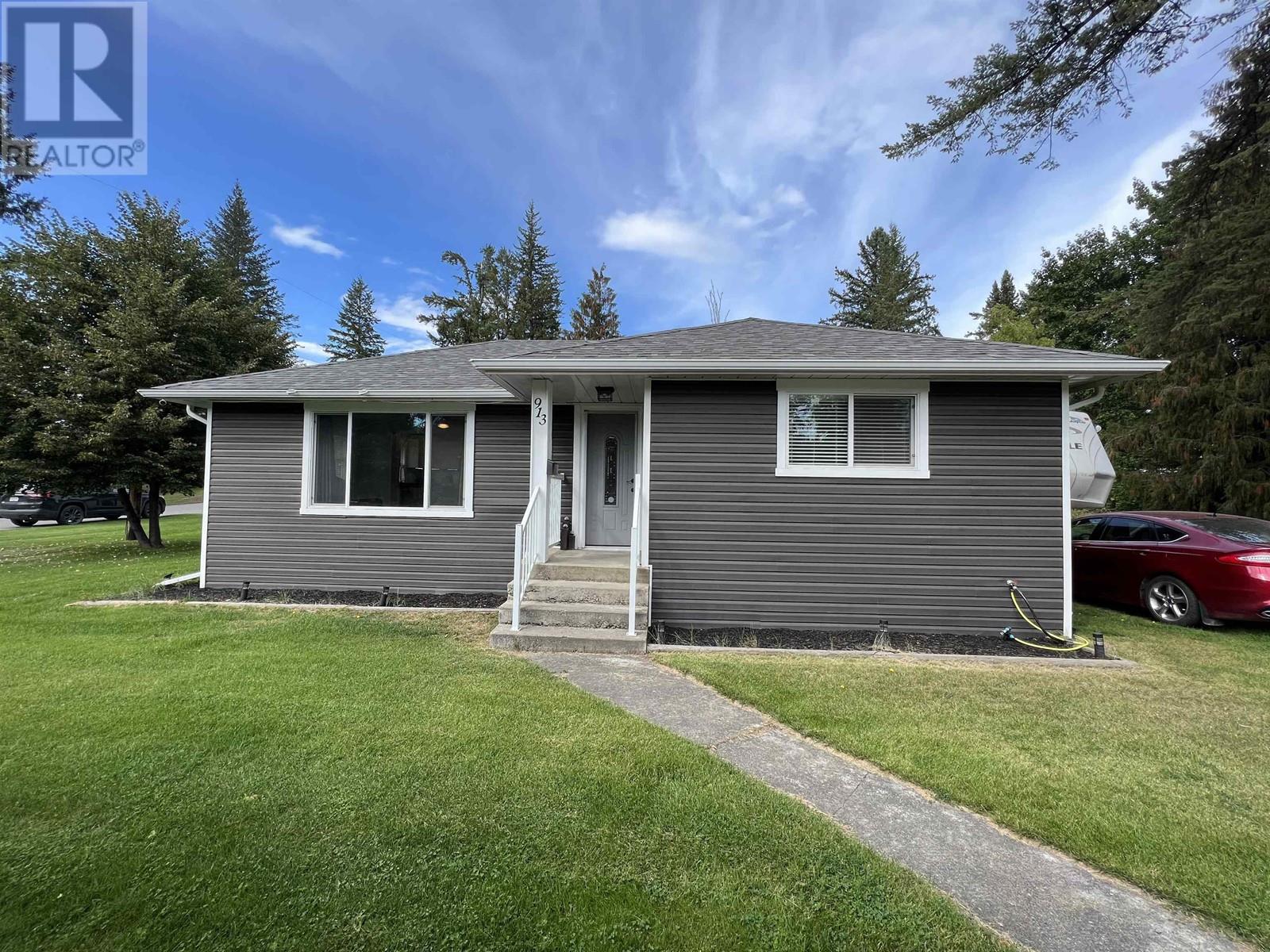 913 Johnston Avenue, Quesnel, British Columbia  V2J 3B9 - Photo 33 - R2972798