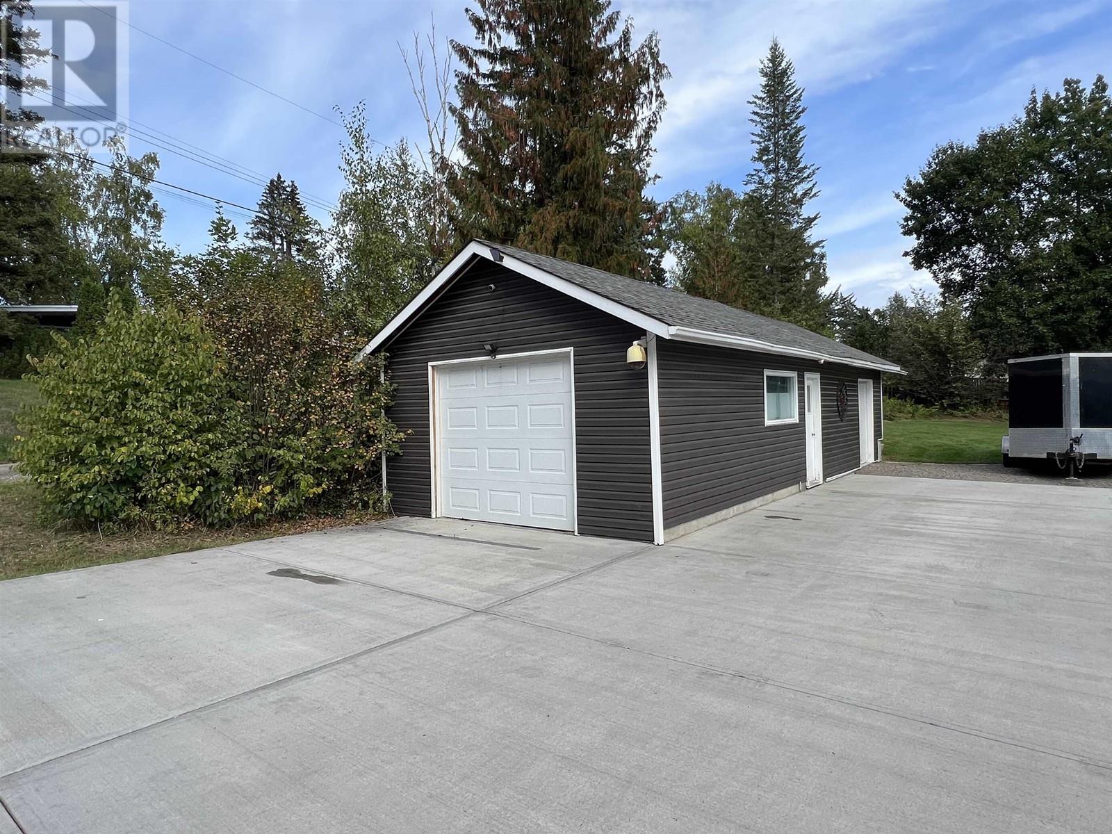 913 Johnston Avenue, Quesnel, British Columbia  V2J 3B9 - Photo 36 - R2972798