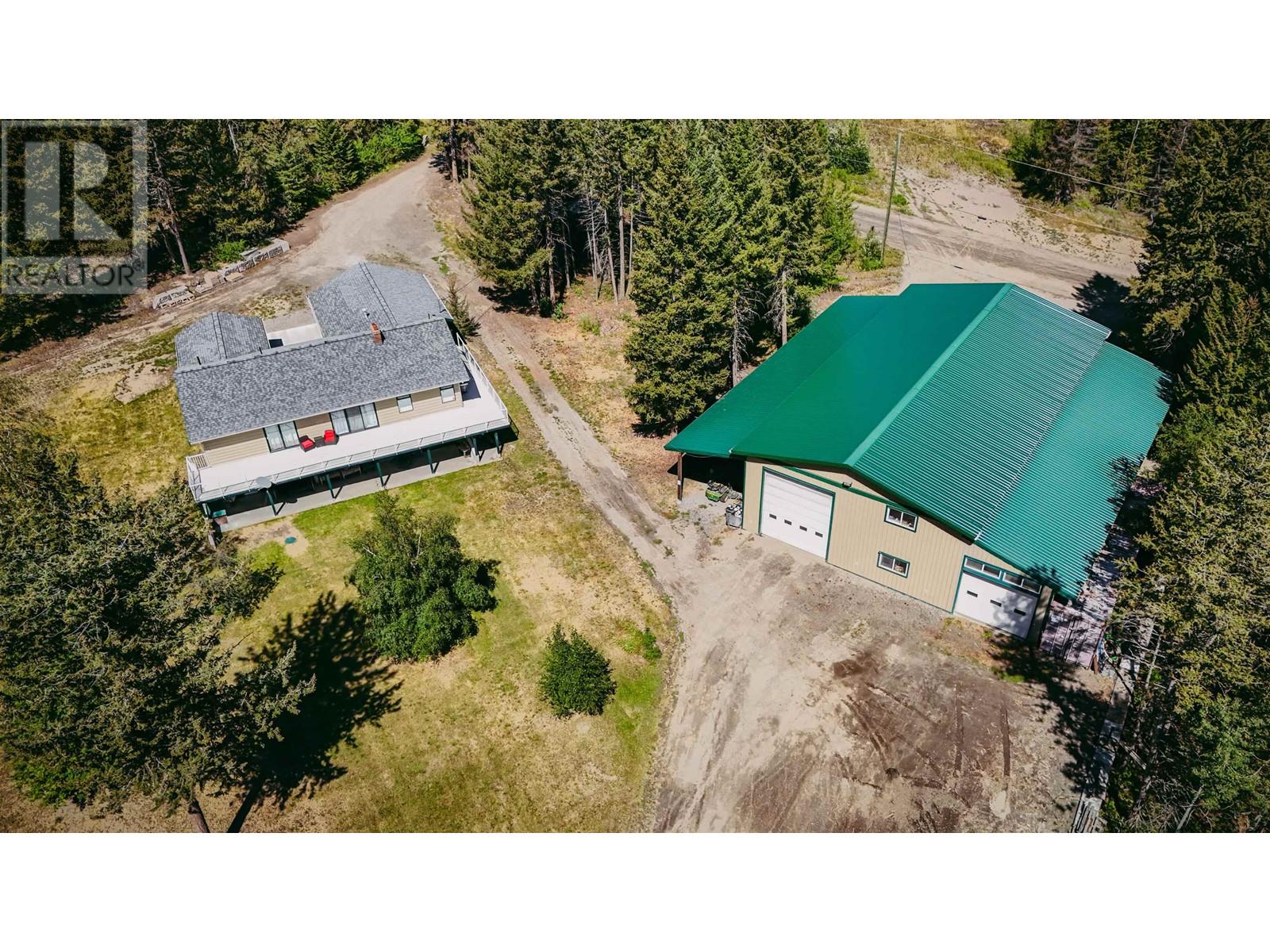 5902 EASTWOOD ROAD, 100 Mile House, British Columbia