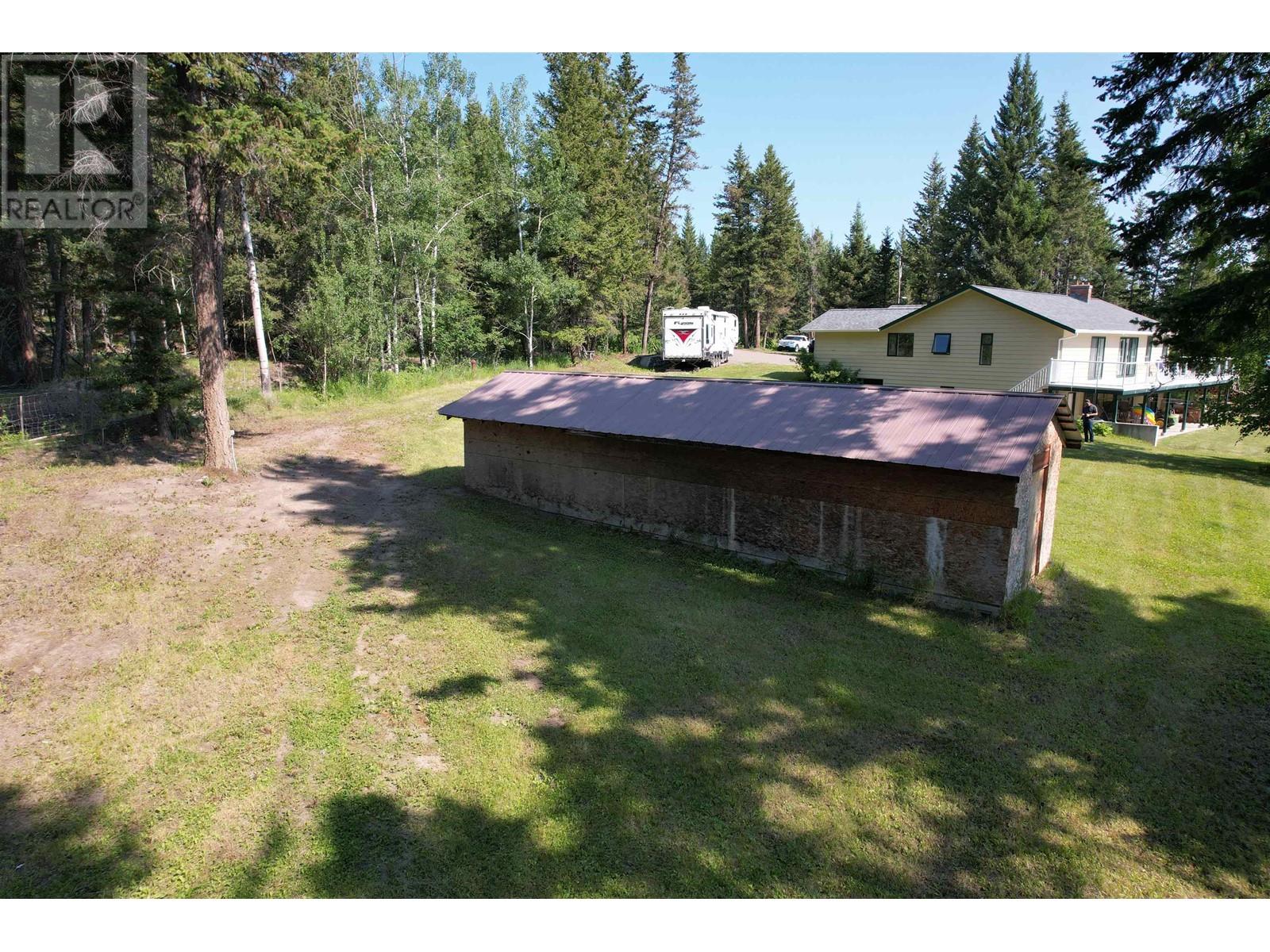 5902 Eastwood Road, 100 Mile House, British Columbia  V0K 2E1 - Photo 10 - R2972821