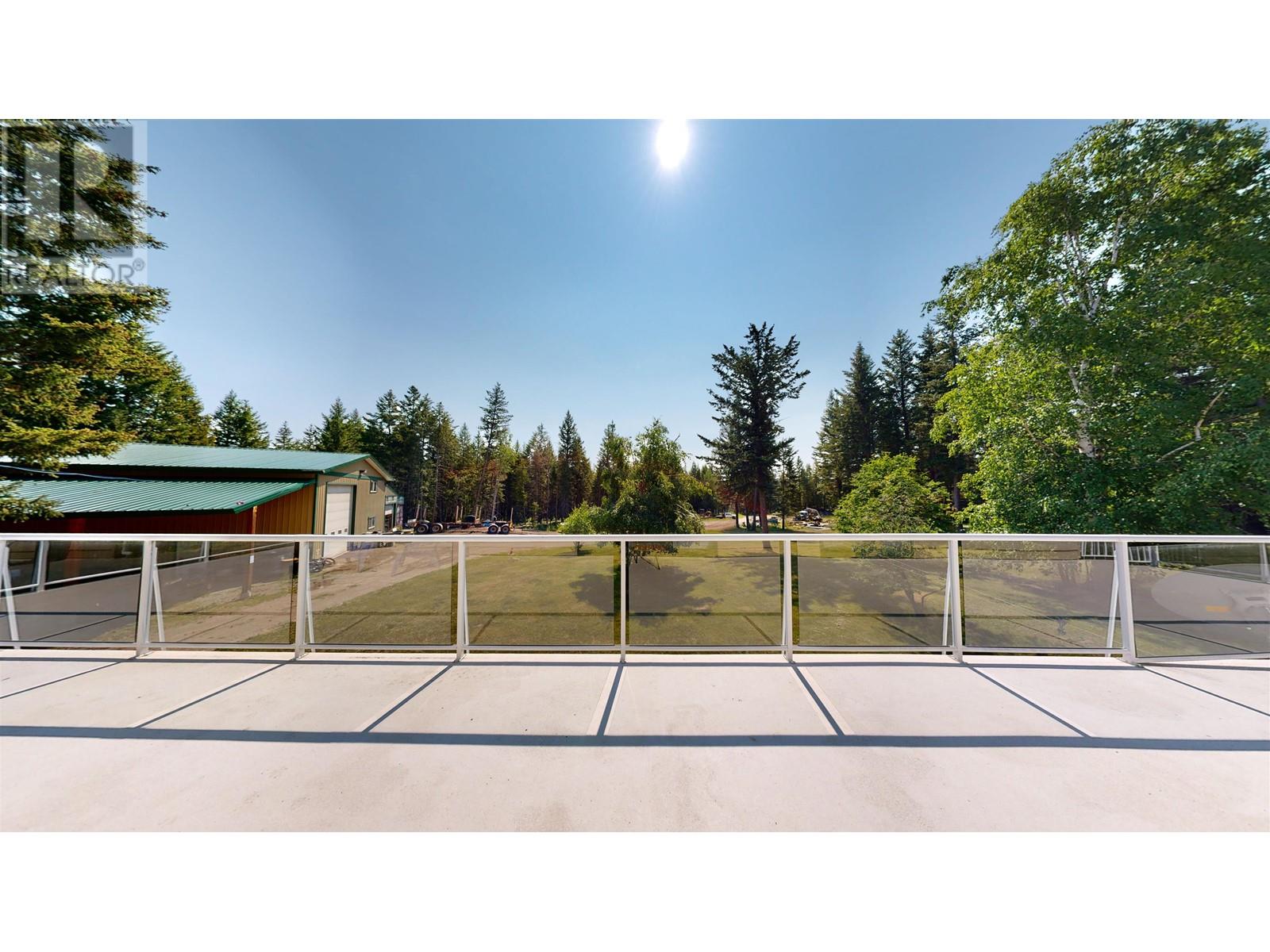 5902 Eastwood Road, 100 Mile House, British Columbia  V0K 2E1 - Photo 20 - R2972821